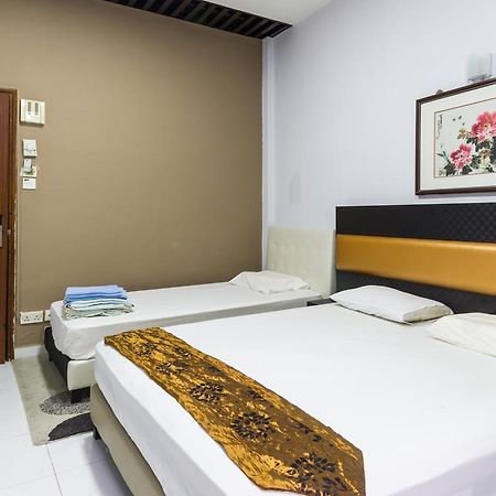 Reddoorz Near Aljunied Mrt Hotel Singapore Exterior photo